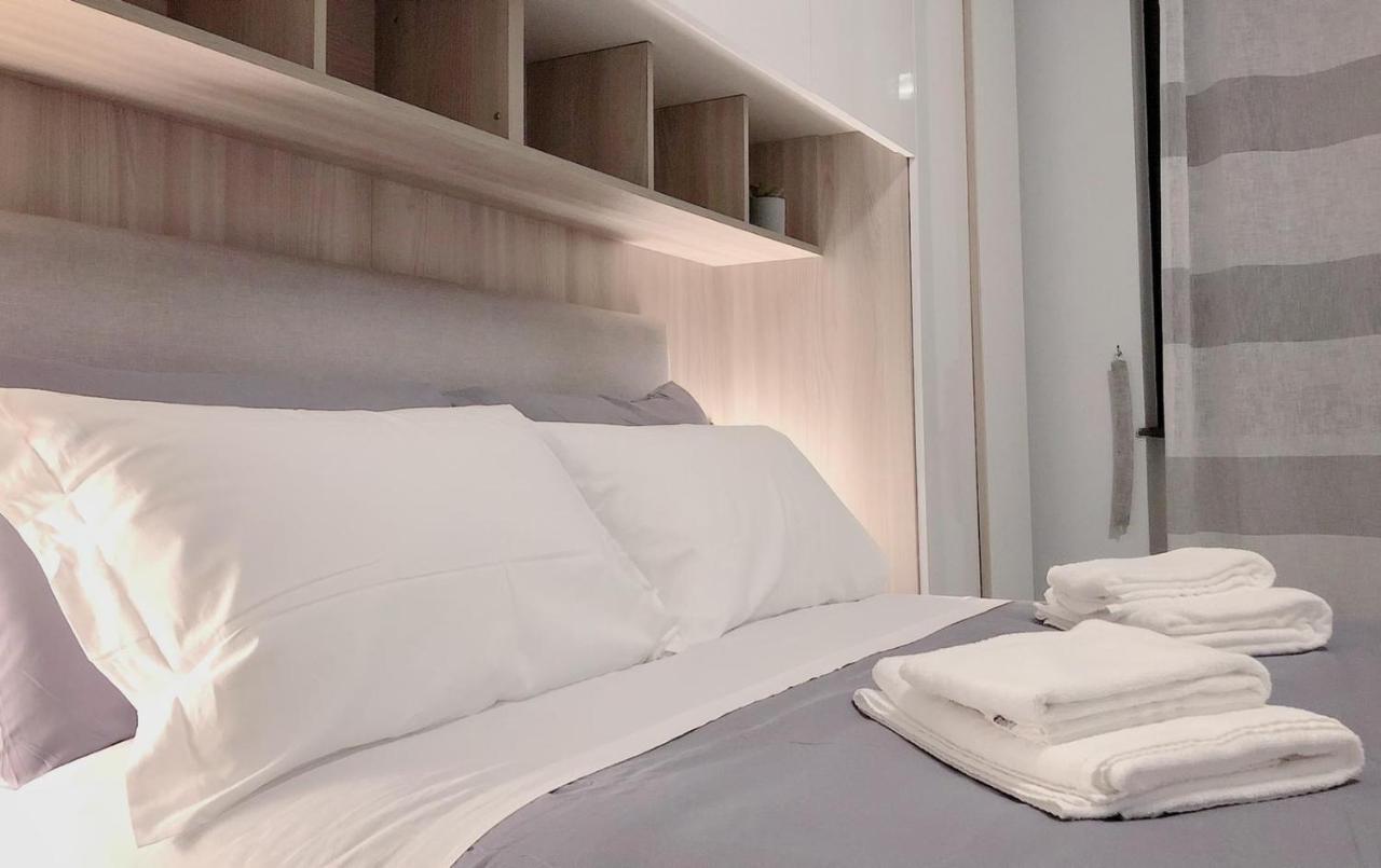 Bed&Coffee Napoli - Scarlatti Lägenhet Exteriör bild