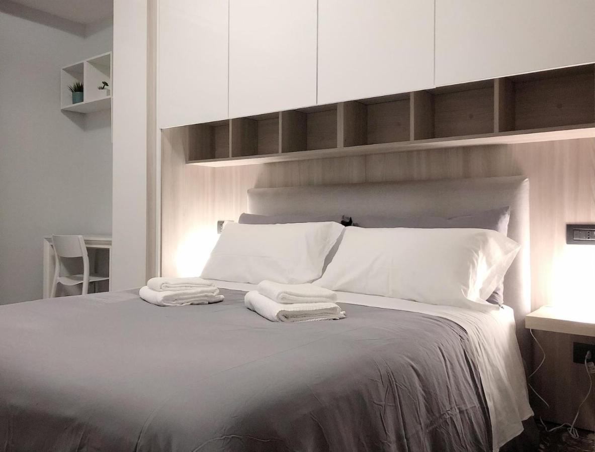 Bed&Coffee Napoli - Scarlatti Lägenhet Exteriör bild